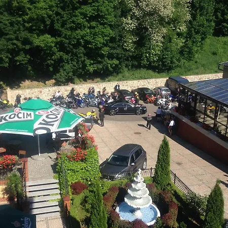 Madelaine Hotel 3*