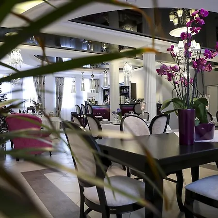 Hotel Madelaine