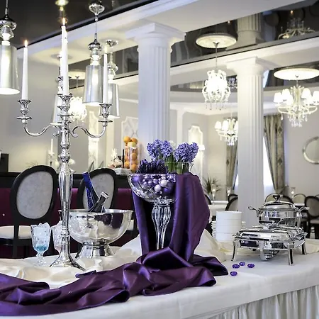 Hotel Madelaine