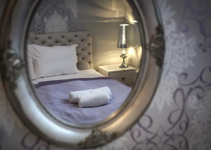 Madelaine Lwówek Śląski